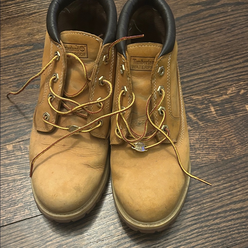 Timberland Men's Classic Brown Leather Boots
